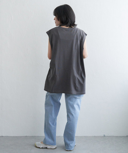 VENCEEXCHANGE（ヴァンスエクスチェンジ）の「バンドロゴタンクトップ（タンクトップ・レディース・オフホワイト/チャコールグレー/ライトグレー・FREE）」の15枚目の写真