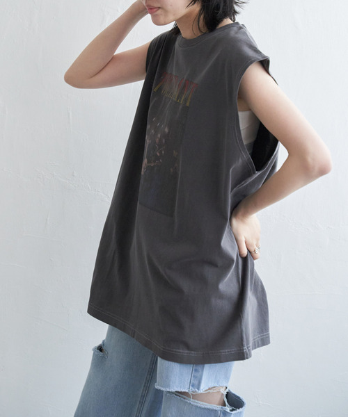 VENCEEXCHANGE（ヴァンスエクスチェンジ）の「バンドロゴタンクトップ（タンクトップ・レディース・オフホワイト/チャコールグレー/ライトグレー・FREE）」の13枚目の写真