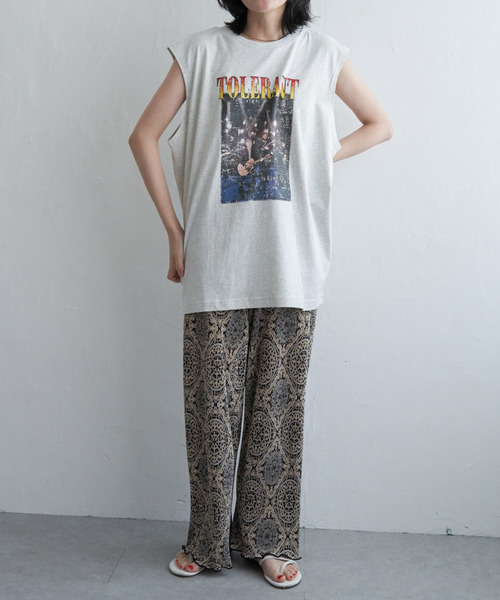 VENCEEXCHANGE（ヴァンスエクスチェンジ）の「バンドロゴタンクトップ（タンクトップ・レディース・オフホワイト/チャコールグレー/ライトグレー・FREE）」の22枚目の写真