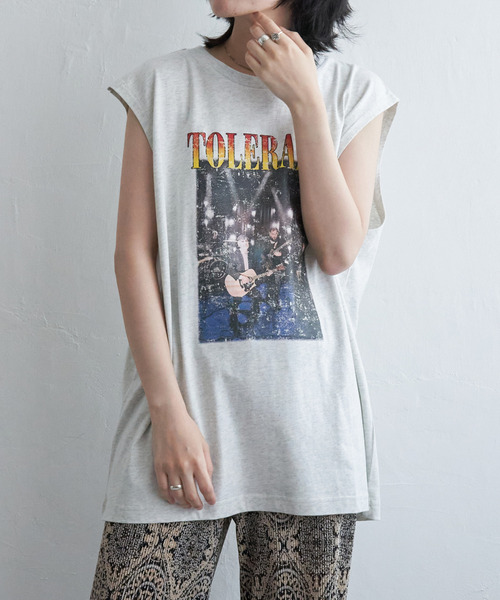 VENCEEXCHANGE（ヴァンスエクスチェンジ）の「バンドロゴタンクトップ（タンクトップ・レディース・オフホワイト/チャコールグレー/ライトグレー・FREE）」の20枚目の写真