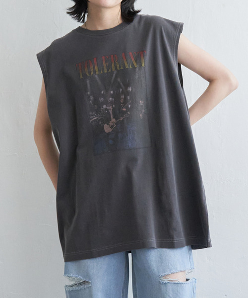 VENCEEXCHANGE（ヴァンスエクスチェンジ）の「バンドロゴタンクトップ（タンクトップ・レディース・オフホワイト/チャコールグレー/ライトグレー・FREE）」の7枚目の写真