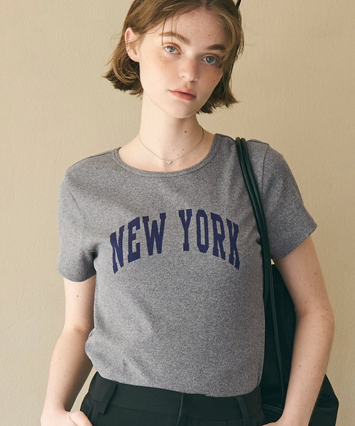 coca(coca)(コカ)の「プリントロゴリブTシャツ(Tシャツ/カットソー・レディース・アイボリー/チャコール・L/M/S)」の2枚目の写真
