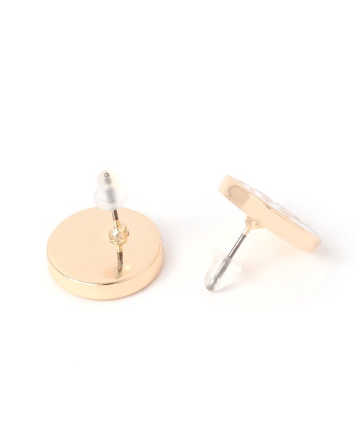 BAYFLOW（ベイフロー）の「ロゴカラーピアス（ピアス（両耳用）・レディース・ブラック/ブルー/ホワイト/ピンク・FREE）」の5枚目の写真