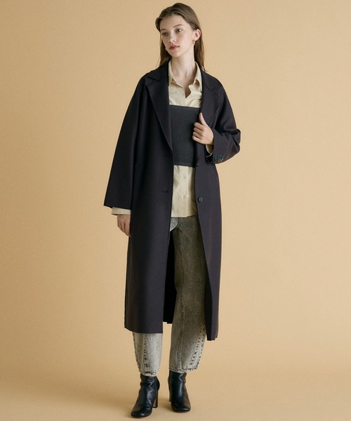 INED CLARO（イネドクラロ）の「ハードメルトンスムースコート（ノーカラーコート・レディース・チャコールグレー/アイボリー・フリー）」の4枚目の写真