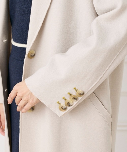 INED CLARO（イネドクラロ）の「ハードメルトンスムースコート（ノーカラーコート・レディース・チャコールグレー/アイボリー・フリー）」の21枚目の写真