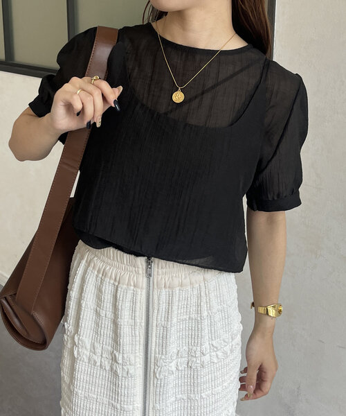 Thevon（ゼボン）の「ビスチェセット5分袖シアーブラウス（シャツ/ブラウス・レディース・オフホワイト/ブラック/サックスブルー・FREE）」の2枚目の写真