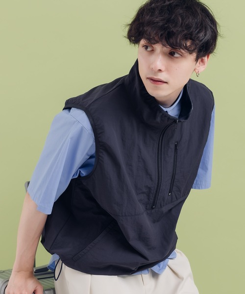 MUHET(ミュエータ)の「ナイロンハーフジップベスト(ベスト・レディース・ネイビー/モカ/ブラック・MEDIUM/X-LARGE)」の13枚目の写真