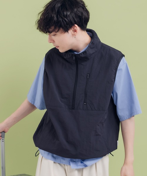 MUHET(ミュエータ)の「ナイロンハーフジップベスト(ベスト・レディース・ネイビー/モカ/ブラック・MEDIUM/X-LARGE)」の12枚目の写真