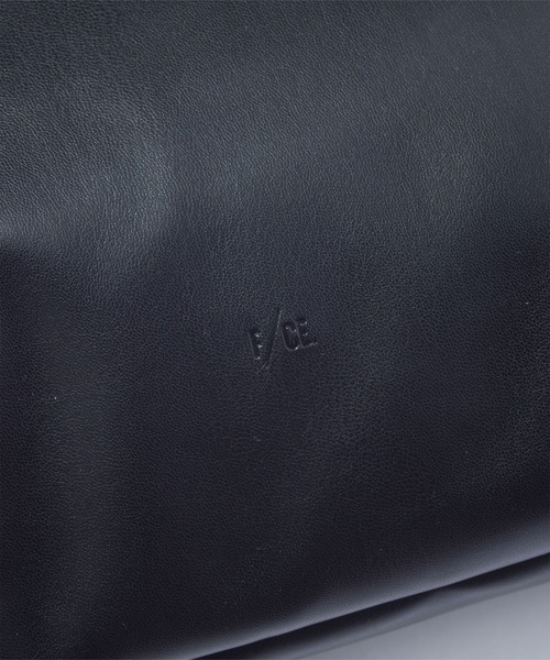 F/CE. (エフシーイー)の「F/CE. TECH LEATHER WRAPPING HANDLE TOTE / エフシーイー テック レザー ラッピング ハンドル トート(トートバッグ・メンズ・ブラウン/ブラック・FREE)」の11枚目の写真