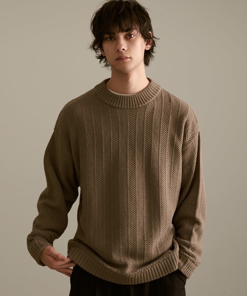 Revo.（レボ）の「Revo. ジオメストライプ モックネック ルーズニット プルオーバー（ニット/セーター・メンズ・グレー/ブラック/カーキ/マスタード/ブルー・2/1）」の11枚目の写真