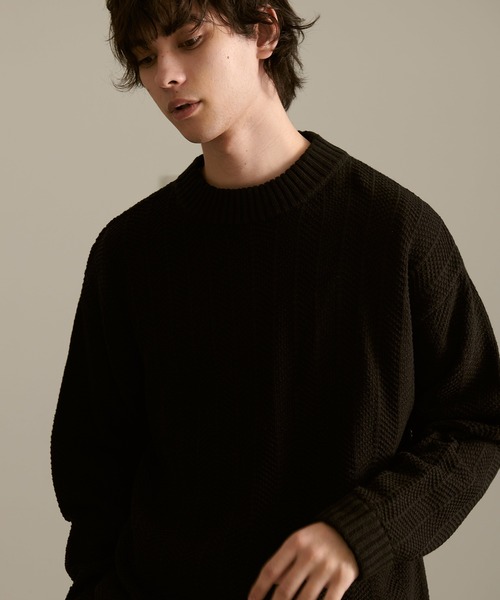 Revo.（レボ）の「Revo. ジオメストライプ モックネック ルーズニット プルオーバー（ニット/セーター・メンズ・グレー/ブラック/カーキ/マスタード/ブルー・2/1）」の7枚目の写真