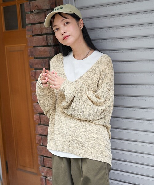 FREAK'S STORE（フリークスストア）の「ルーズVネックニット / オーバーニット（ニット/セーター・レディース・ベージュ/グレー/サックスブルー・ﾌﾘ-）」の2枚目の写真