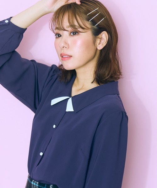 marun(マルン)の「<大きいサイズ> 配色デザインブラウス marun(シャツ/ブラウス・レディース・ネイビー/ピンクベージュ・4L/3L/LL/L/5L)」の12枚目の写真