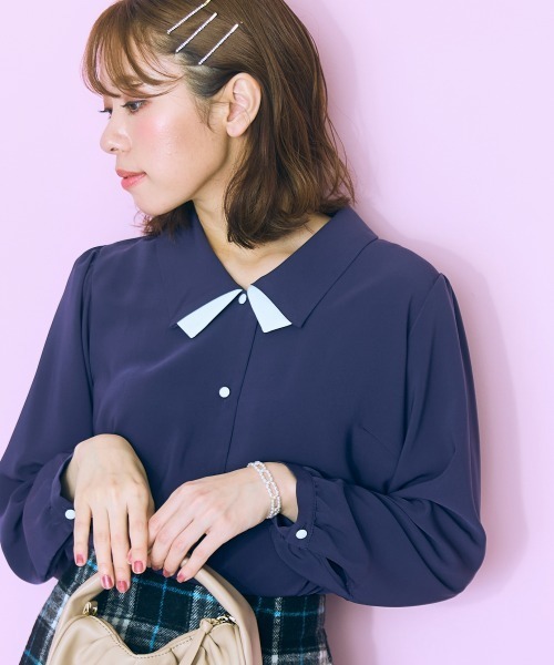 marun(マルン)の「<大きいサイズ> 配色デザインブラウス marun(シャツ/ブラウス・レディース・ネイビー/ピンクベージュ・4L/3L/LL/L/5L)」の3枚目の写真