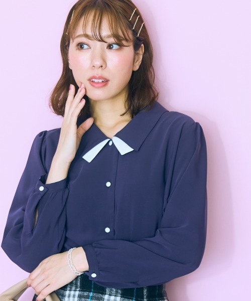 marun(マルン)の「<大きいサイズ> 配色デザインブラウス marun(シャツ/ブラウス・レディース・ネイビー/ピンクベージュ・4L/3L/LL/L/5L)」の4枚目の写真