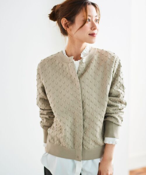 le.coeur blanc（ルクールブラン）の「ドット柄編みカーディガン（カーディガン/ボレロ・レディース・ベージュ/ブラック・38）」の4枚目の写真