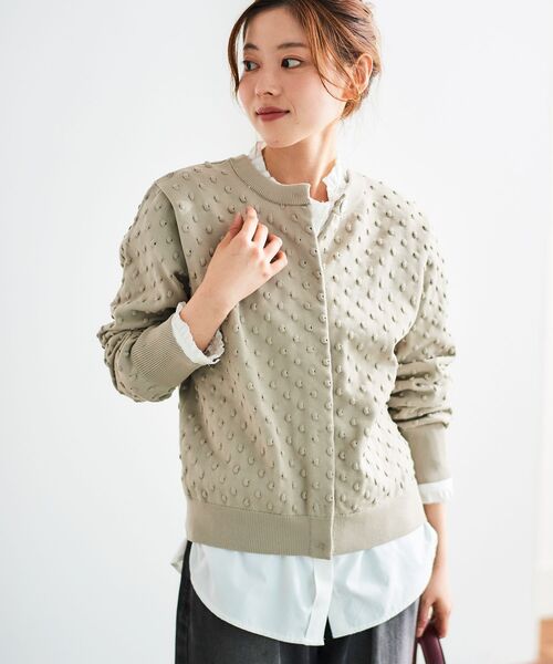 le.coeur blanc（ルクールブラン）の「ドット柄編みカーディガン（カーディガン/ボレロ・レディース・ベージュ/ブラック・38）」の6枚目の写真