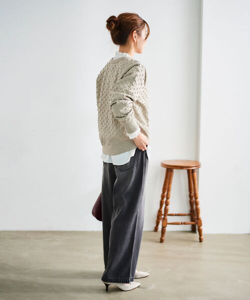 le.coeur blanc（ルクールブラン）の「ドット柄編みカーディガン（カーディガン/ボレロ・レディース・ベージュ/ブラック・38）」の14枚目の写真