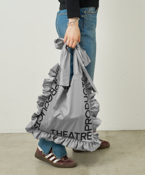 CIAOPANIC TYPY(チャオパニックティピー)の「【THEATRE PRODUCTS】別注マルチウェイフリルトートバック(トートバッグ・レディース・ブラック/シルバー/アイボリー・ONE SIZE)」の5枚目の写真