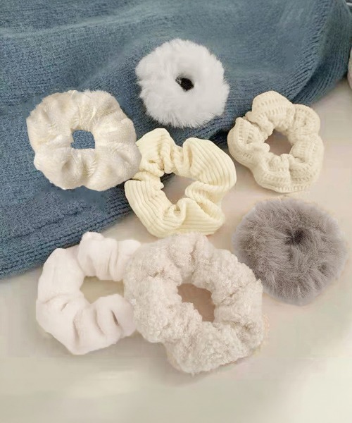 Miniministore（ミニミニストア）の「シュシュ 7本セット秋冬ヘアアクセサリー（シュシュ・レディース・イエロー/モカ/グリーン/ピンク/アイボリー/グレー・FREE）」の15枚目の写真