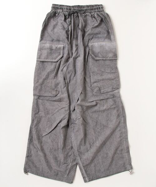 XU（エックスユー）の「ストリートファッション XU エックスユー washed cargo pants ウォッシュドカーゴパンツ バルーンパンツ ワイドパンツ ポケットカーゴパンツ 韓国ファッション 韓国ストリート（カーゴパンツ・メンズ・グレー・ONE SIZE）」の12枚目の写真