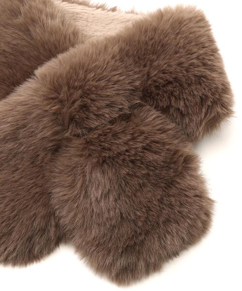 NATURAL BEAUTY BASIC（ナチュラルビューティーベーシック）の「フェイクファーティペット（マフラー・レディース・オフホワイト/ブラウン・FREE）」の5枚目の写真