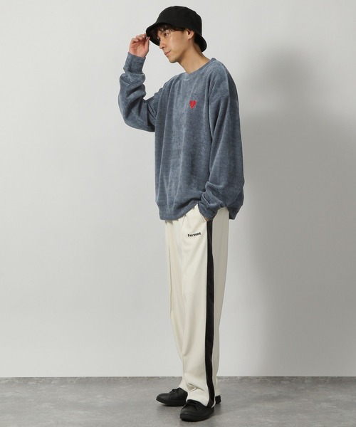 LAKOLE（ラコレ）の「カットモール刺繍プルオーバー / 147410（スウェット・メンズ・ブラック/ブルー/チェリーレッド/ライトグレー・LARGE/MEDIUM/X-LARGE）」の8枚目の写真