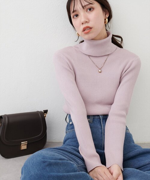 natural couture（ナチュラルクチュール）の「もちもちベーシックリブタートル（ニット/セーター・レディース・ボルドー/オフホワイト/ブルー/チャコールグレー/グレイッシュベージュ/ピンクベージュ/ブラック・FREE）」の6枚目の写真