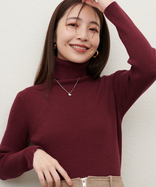 natural couture（ナチュラルクチュール）の「もちもちベーシックリブタートル（ニット/セーター・レディース・ボルドー/オフホワイト/ブルー/チャコールグレー/グレイッシュベージュ/ピンクベージュ/ブラック・FREE）」の7枚目の写真