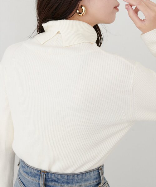 natural couture（ナチュラルクチュール）の「もちもちベーシックリブタートル（ニット/セーター・レディース・ボルドー/オフホワイト/ブルー/チャコールグレー/グレイッシュベージュ/ピンクベージュ/ブラック・FREE）」の8枚目の写真