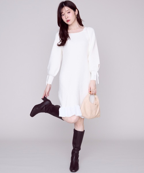 MISCH MASCH(ミッシュマッシュ)の「裾フリルミニニットワンピース/MM447417(ワンピース・レディース・ブルー/ブラック/ホワイト・フリ-)」の5枚目の写真