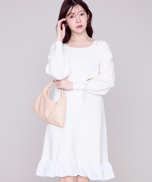 MISCH MASCH(ミッシュマッシュ)の「裾フリルミニニットワンピース/MM447417(ワンピース・レディース・ブルー/ブラック/ホワイト・フリ-)」の9枚目の写真