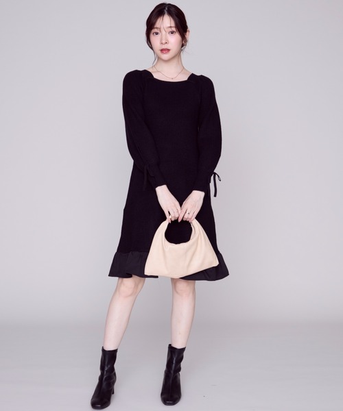 MISCH MASCH(ミッシュマッシュ)の「裾フリルミニニットワンピース/MM447417(ワンピース・レディース・ブルー/ブラック/ホワイト・フリ-)」の16枚目の写真