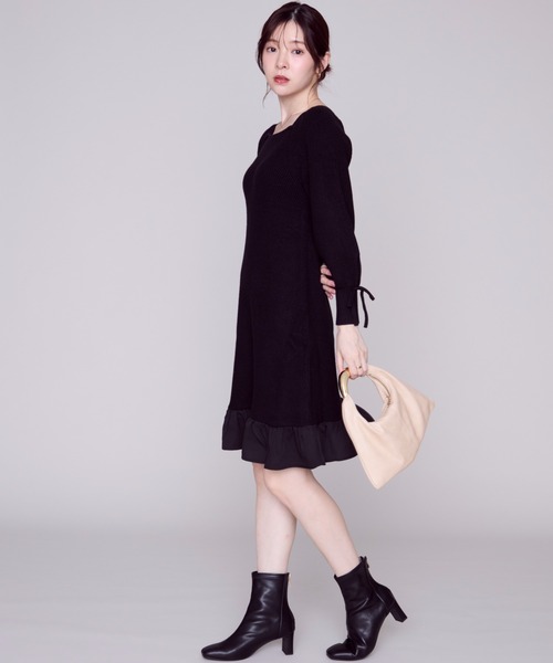 MISCH MASCH(ミッシュマッシュ)の「裾フリルミニニットワンピース/MM447417(ワンピース・レディース・ブルー/ブラック/ホワイト・フリ-)」の18枚目の写真