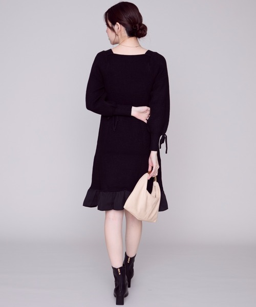 MISCH MASCH(ミッシュマッシュ)の「裾フリルミニニットワンピース/MM447417(ワンピース・レディース・ブルー/ブラック/ホワイト・フリ-)」の20枚目の写真