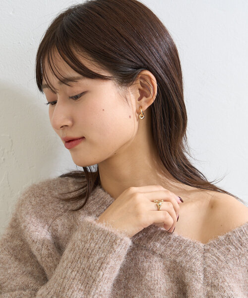 Kastane（カスタネ）の「*【fiw.】ツイストイヤリング（イヤリング・レディース・シルバー/ゴールド・FREE）」の4枚目の写真