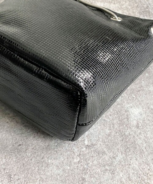 fredy emue（フレディエミュ）の「メタルフィルムミニバッグ（ハンドバッグ・レディース・ブラック/シルバー・FREE）」の17枚目の写真