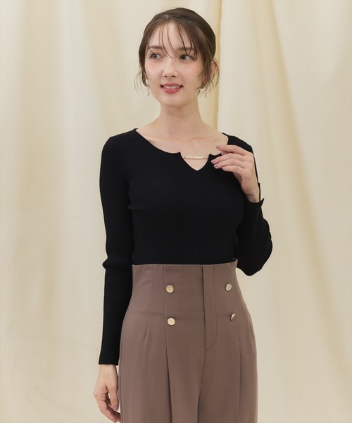 長袖パールキーネックニットプルオーバー（ニット/セーター）｜Swingle（スウィングル） 6,811円