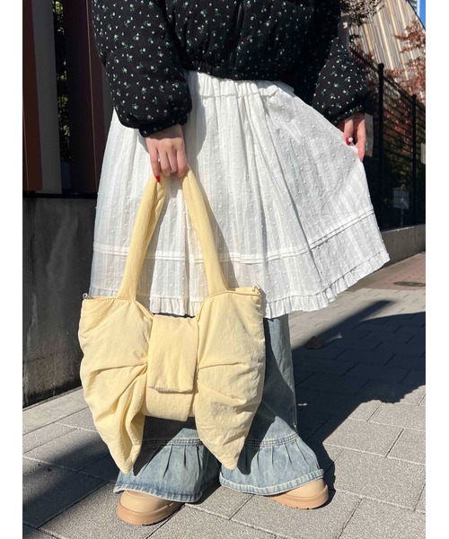 WC（ダブル シー）の「パテッドリボンショルダーバッグ（ショルダーバッグ・レディース・アイボリー/ブラック/レッド・FREE）」の9枚目の写真