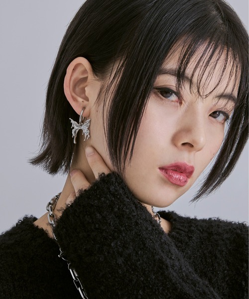 Ellno Loset(エルノロゼット)の「シルバーバタフライピアス/両耳用(ピアス(両耳用)・メンズ・シルバー・FREE)」の3枚目の写真