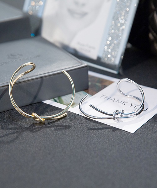 blackdia ocean（ブラックダイヤオーシャン）の「blackdia ocean ノットデザインバングル（バングル/リストバンド・レディース・シルバー/ゴールド・FREE）」の5枚目の写真