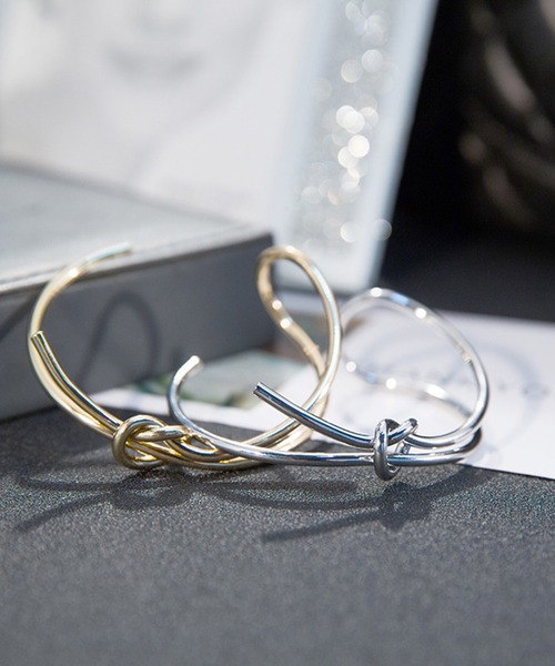 blackdia ocean（ブラックダイヤオーシャン）の「blackdia ocean ノットデザインバングル（バングル/リストバンド・レディース・シルバー/ゴールド・FREE）」の6枚目の写真