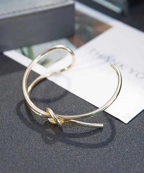 blackdia ocean（ブラックダイヤオーシャン）の「blackdia ocean ノットデザインバングル（バングル/リストバンド・レディース・シルバー/ゴールド・FREE）」の9枚目の写真