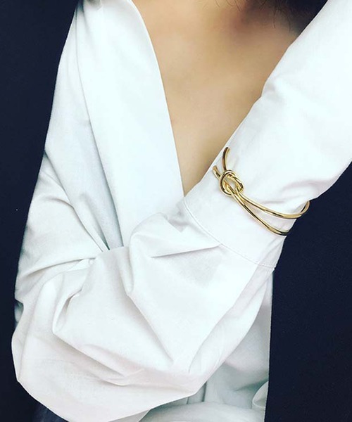 blackdia ocean（ブラックダイヤオーシャン）の「blackdia ocean ノットデザインバングル（バングル/リストバンド・レディース・シルバー/ゴールド・FREE）」の3枚目の写真