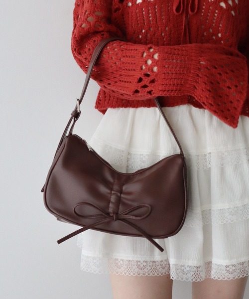 earth music&ecology(アースミュージックアンドエコロジー)の「リボンドロストハンドバッグ(ハンドバッグ・レディース・ブルー系その他/ブラウン/レッド・FREE)」の2枚目の写真