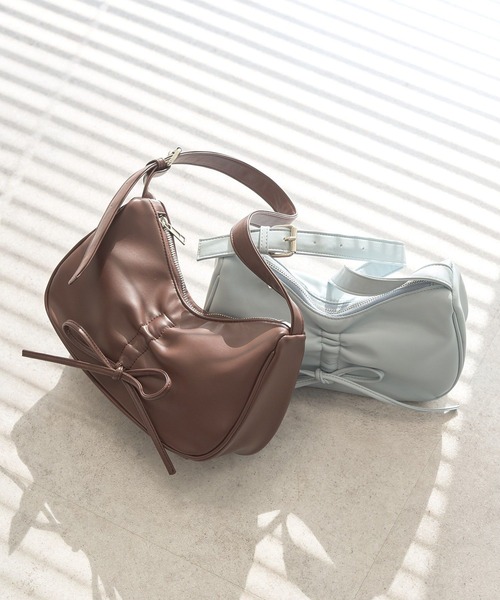 earth music&ecology(アースミュージックアンドエコロジー)の「リボンドロストハンドバッグ(ハンドバッグ・レディース・ブルー系その他/ブラウン/レッド・FREE)」の14枚目の写真