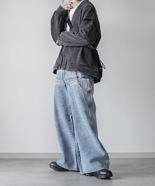 ELLUV（エルブ）の「【ELLUV/エルヴ】13ozヴィンテージデニム ジップギミック サイドタックフレアパンツ（デニムパンツ・メンズ・ライトインディゴブルー/ブラック/グレー・S/L/M）」の22枚目の写真