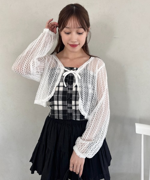 Loueme(ルエム)の「【2点SET】チェックビスチェ+メッシュ編みカーディガン(アンサンブル・レディース・ホワイト/ブラウン・FREE)」の12枚目の写真