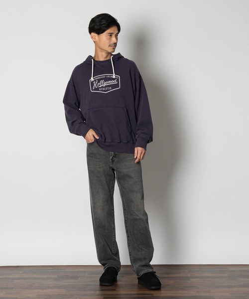 Levi's（リーバイス）の「Levi's(リーバイス)【メンズ】「568」ルーズストレート（デニムパンツ・メンズ・ブラック・28inch/29inch/30inch/31inch/32inch/33inch/34inch/36inch）」の2枚目の写真
