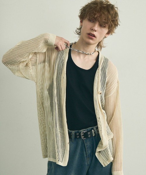 Shoowtime(ショウタイム)の「Big silhouette knit loose sheer cardigan / ビッグシルエットニットルーズシアーカーディガン(カーディガン/ボレロ・メンズ・ブラック/オフホワイト・MEDIUM/LARGE/X-LARGE)」の4枚目の写真